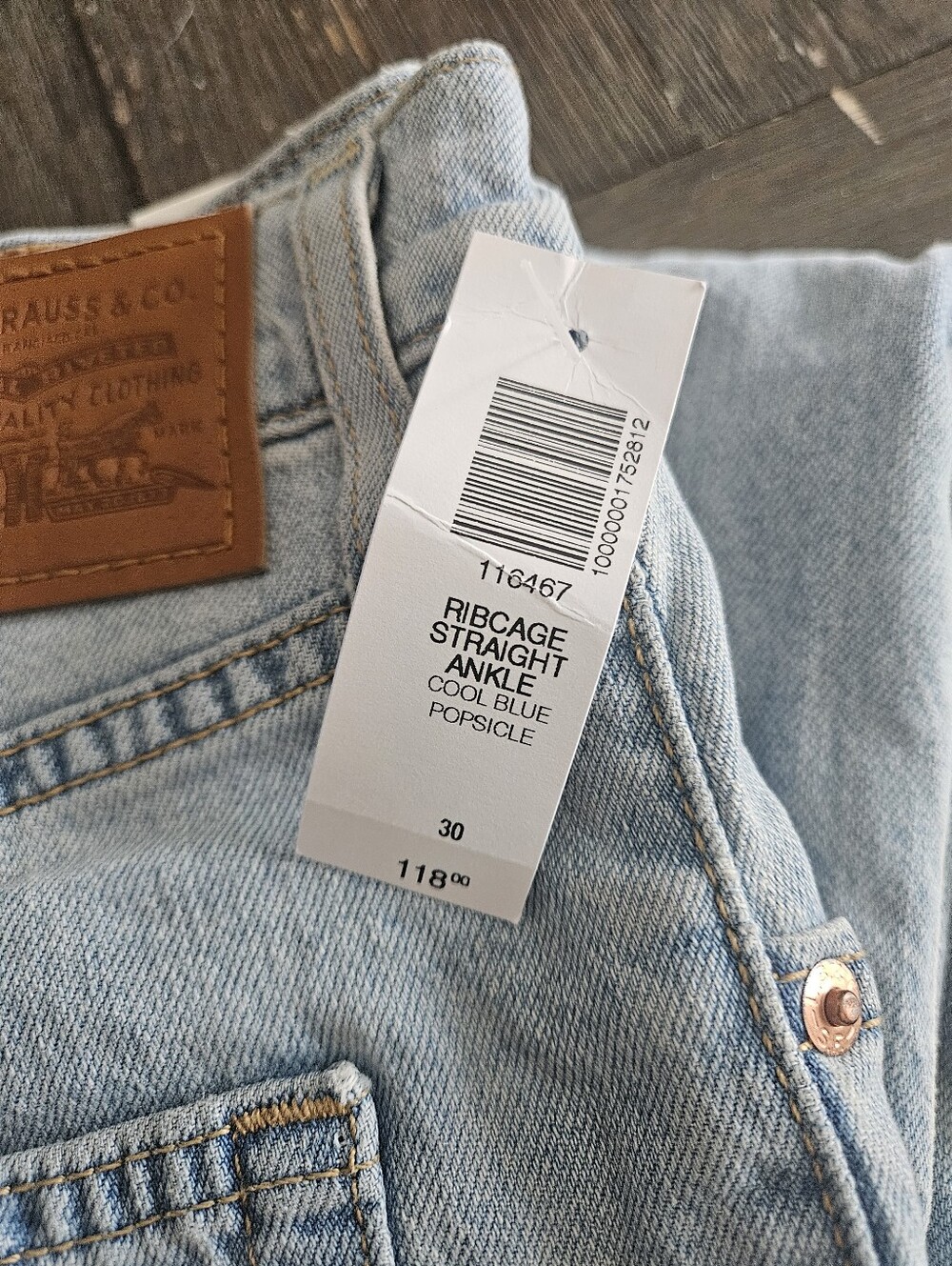 aritzia x levi ribcage straight ankle jeans 27L - Picture 7 of 7